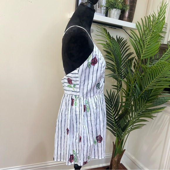 Style Rack Very Rosey White Navy Striped Romper Large - Picture 8 of 13